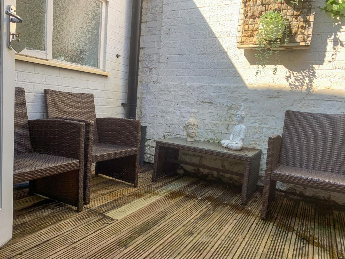 Stay In The Heart Of York At The Hampden - Free Parking - York Holiday Home 외부 사진