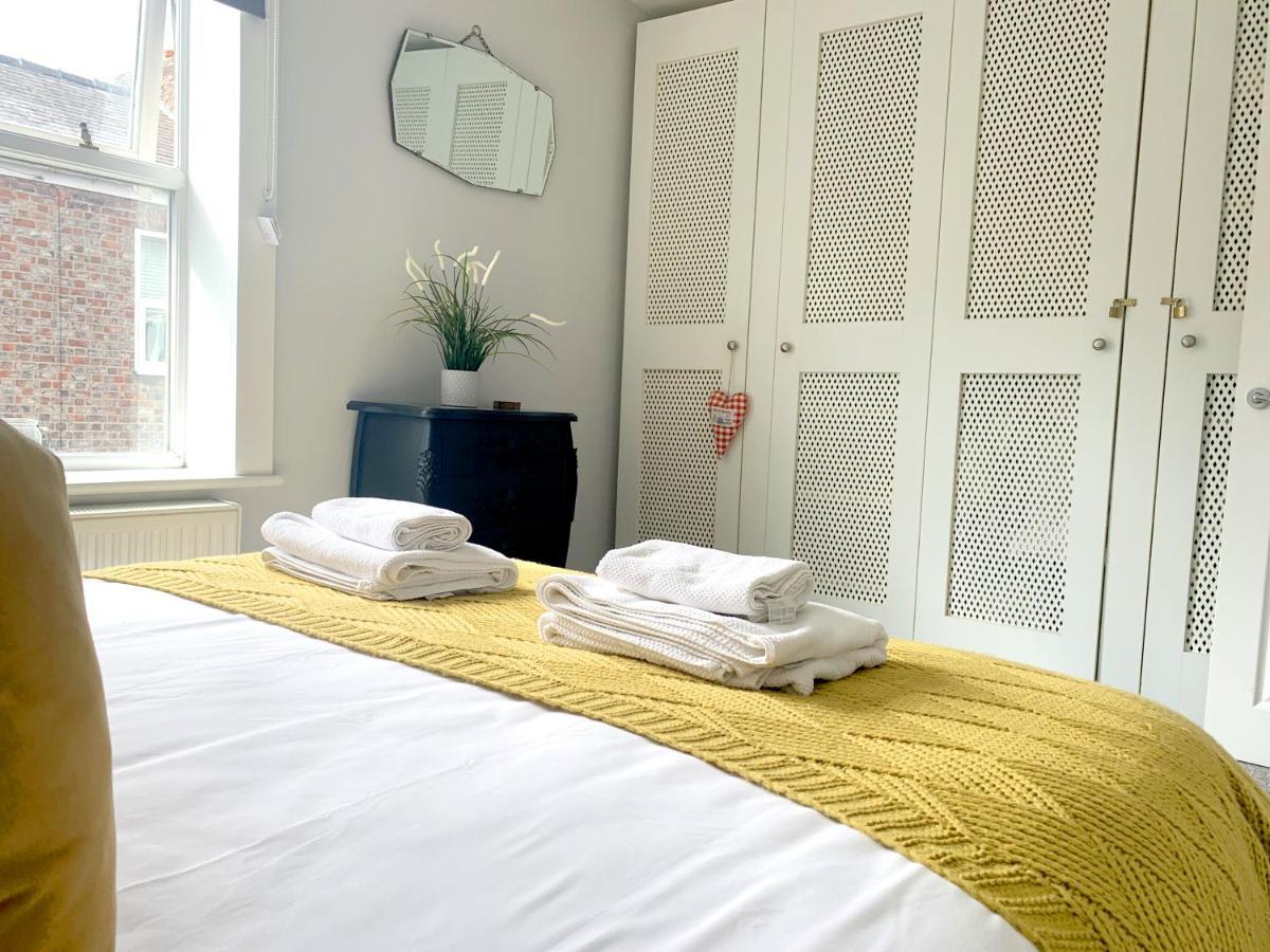 Stay In The Heart Of York At The Hampden - Free Parking - York Holiday Home 외부 사진